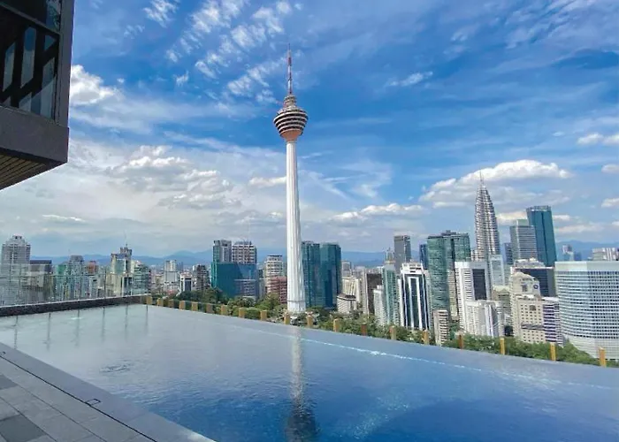 Ceylonz Suites Infinity Pool By Bukit Bintang